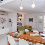 Apartment Luxury Bifora